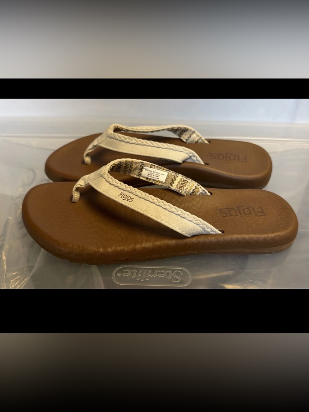 Flojos Women’s White Braid Flip Flop Sandals Size 8 M
